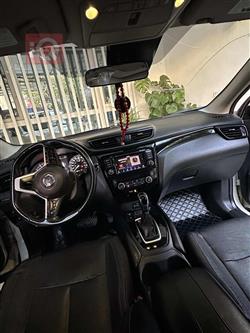 نیسان ڕۆگ سپۆرت